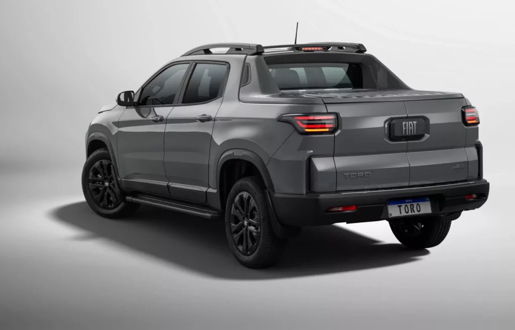 2025 Fiat Toro Ultra 7 Motor16