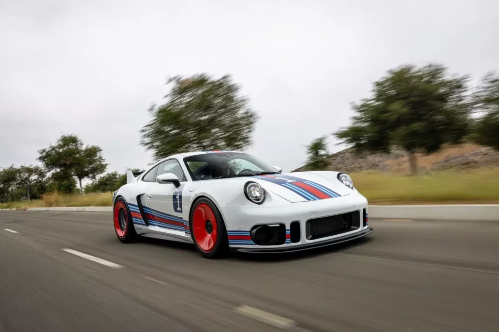 Si este Rezvani RR1 mola más que un Porsche 911 se dice y punto 33 Motor16 2025 Rezvani RR1 Porsche 911 30 Motor16