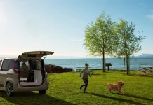 El práctico Toyota Sienta se convierte en el camper de Ikea desde 1.000 euros