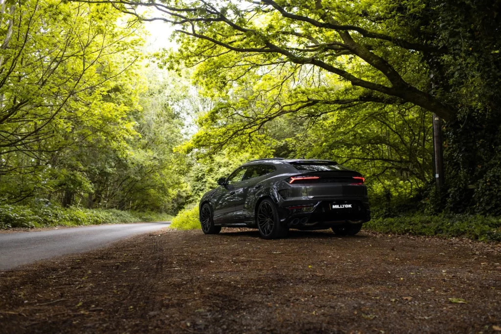 Milltek le pone banda sonora al Lamborghini Urus SE con sus 800 CV 3 Motor16 2025 lamborghini urus se milltek 9 Motor16