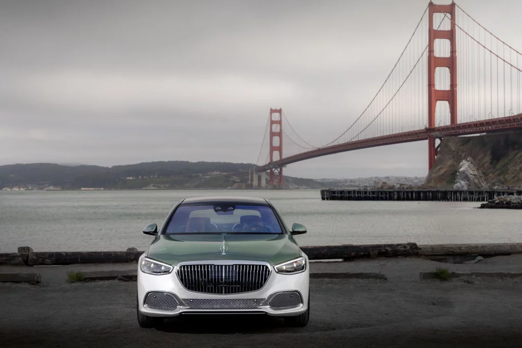 Mercedes y el lujoso homenaje a California del Maybach S680 Edition Emerald Isle 8 Motor16 2025 MercedesMaybach S680 EmeraldIsle 04 Motor16