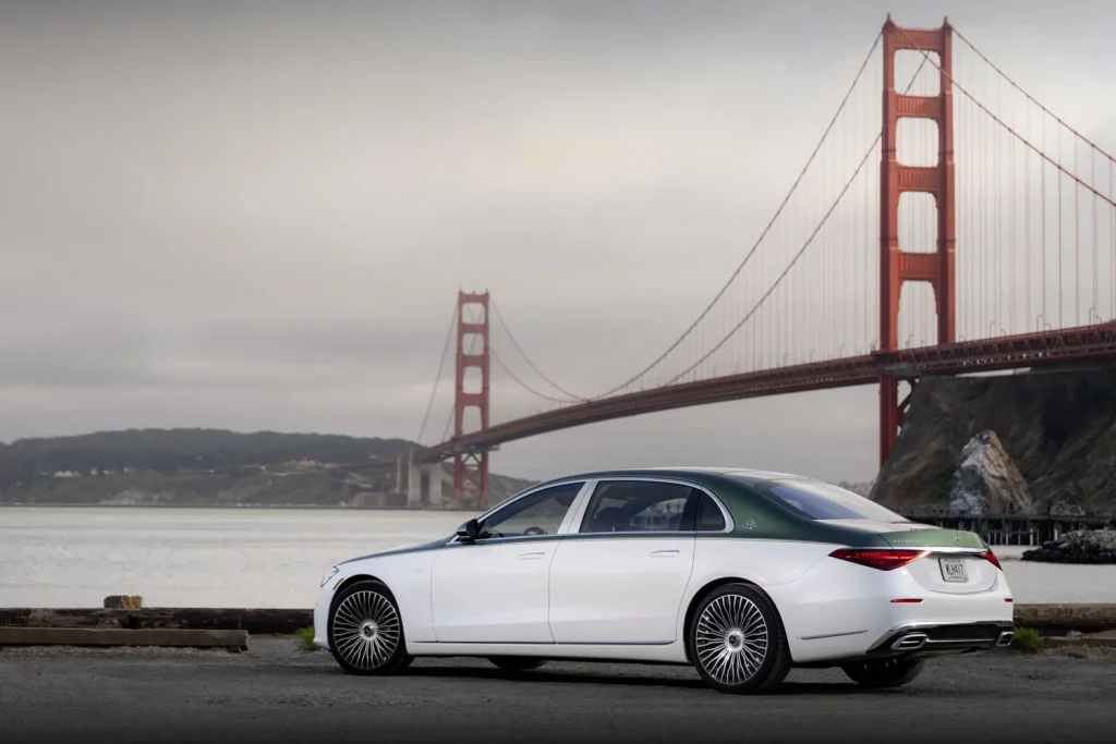 Mercedes y el lujoso homenaje a California del Maybach S680 Edition Emerald Isle 10 Motor16 2025 MercedesMaybach S680 EmeraldIsle 06 Motor16