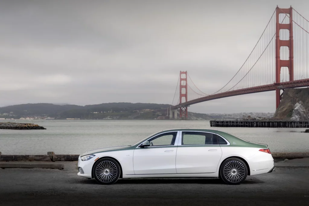 Mercedes y el lujoso homenaje a California del Maybach S680 Edition Emerald Isle 11 Motor16 2025 MercedesMaybach S680 EmeraldIsle 07 Motor16