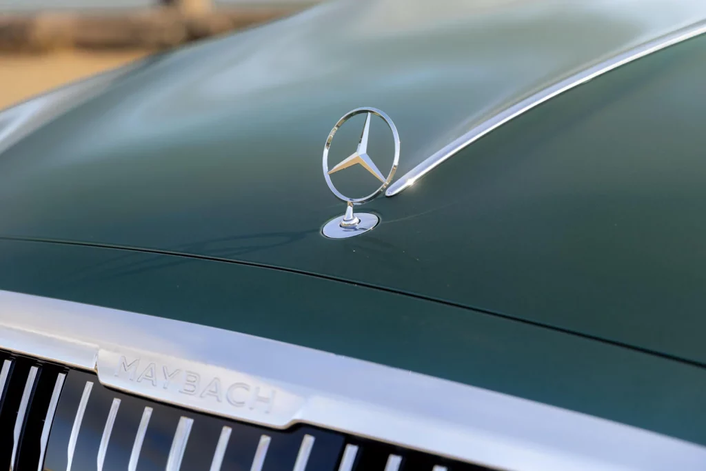 Mercedes y el lujoso homenaje a California del Maybach S680 Edition Emerald Isle 19 Motor16 2025 MercedesMaybach S680 EmeraldIsle 15 Motor16