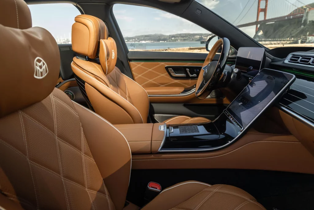 Mercedes y el lujoso homenaje a California del Maybach S680 Edition Emerald Isle 25 Motor16 2025 MercedesMaybach S680 EmeraldIsle 21 Motor16