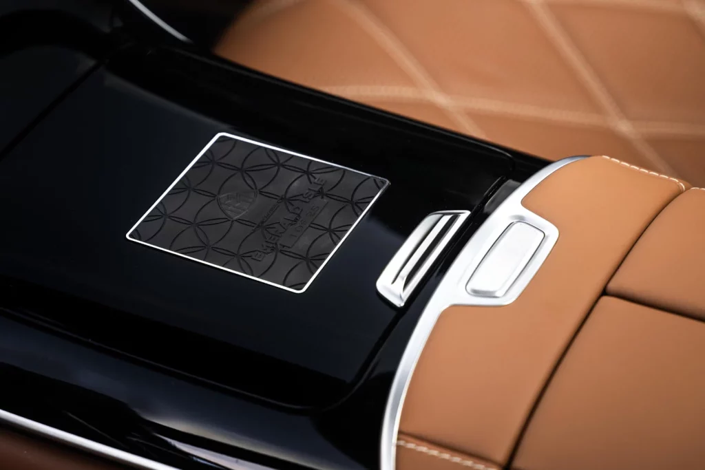 Mercedes y el lujoso homenaje a California del Maybach S680 Edition Emerald Isle 27 Motor16 2025 MercedesMaybach S680 EmeraldIsle 23 Motor16