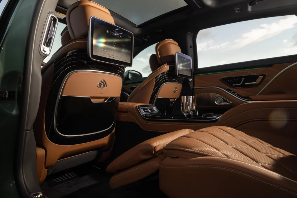 Mercedes y el lujoso homenaje a California del Maybach S680 Edition Emerald Isle 40 Motor16 2025 MercedesMaybach S680 EmeraldIsle 37 Motor16
