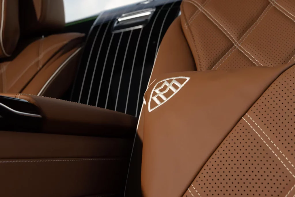Mercedes y el lujoso homenaje a California del Maybach S680 Edition Emerald Isle 44 Motor16 2025 MercedesMaybach S680 EmeraldIsle 41 Motor16