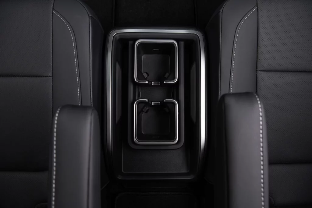 El Lexus TX se actualiza de cara a 2026... pero seguiremos sin poder catarlo 12 Motor16 2026 Lexus TX 350 Premium 019 Motor16