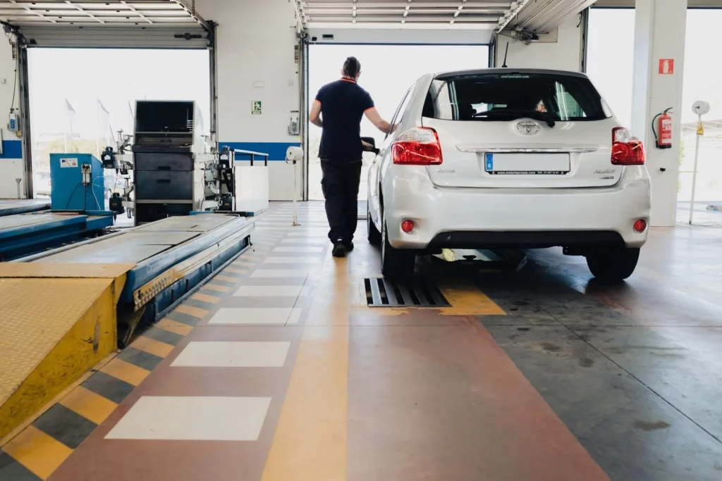 AECA ITV inspeccion Motor16