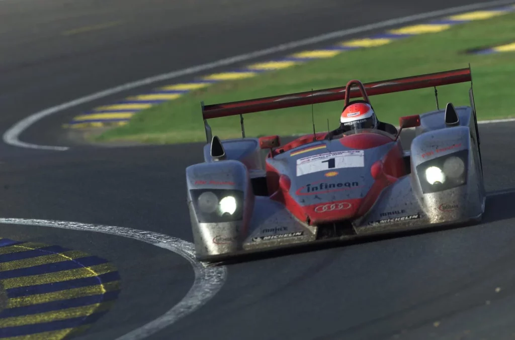 AUDI R8 LE MANS 20022 Motor16