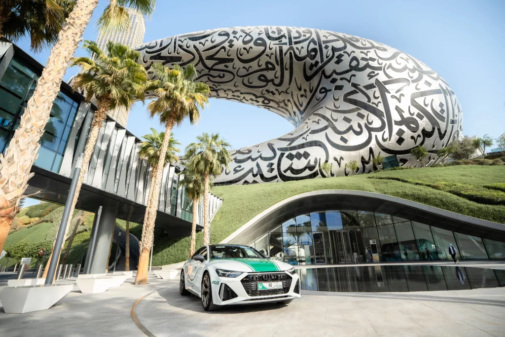 Audi RS7 Performance como coche patrulla... no se quejarán en Dubai 6 Motor16 AUDI RS7 PERFORMANCE POLICIA DE DUBAI 4 Motor16