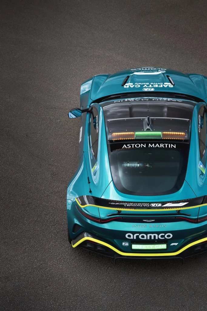 El Aston Martin Vantage S es el nuevo coche de seguridad oficial de la Fórmula 1 6 Motor16 Aston Martin Vantage S coche seguridad FIA Safety Car 9 Motor16