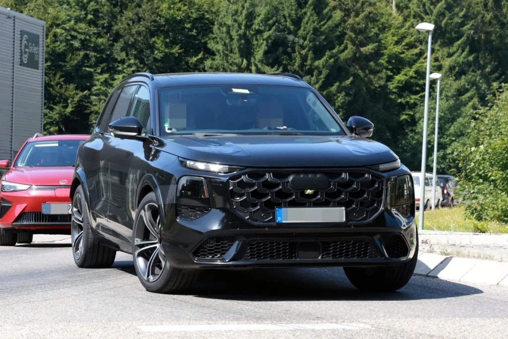 Audi Q7 2026 SQ7 6 Motor16