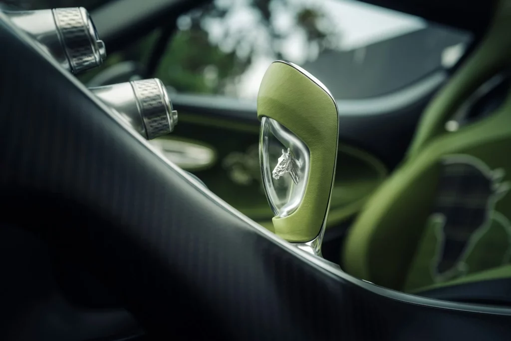 Brouillard, ¿quién dijo que Bugatti no podía ser más exclusivo? 14 Motor16 BUGATTI BROUILLARD SOLITAIRE 11 Motor16