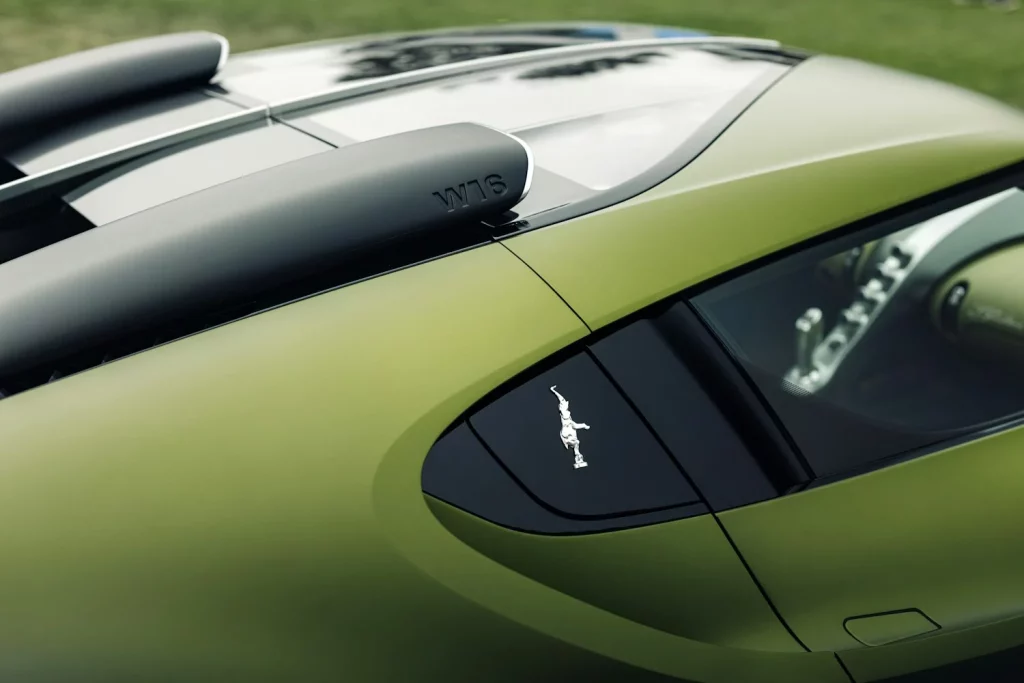Brouillard, ¿quién dijo que Bugatti no podía ser más exclusivo? 17 Motor16 BUGATTI BROUILLARD SOLITAIRE 14 Motor16