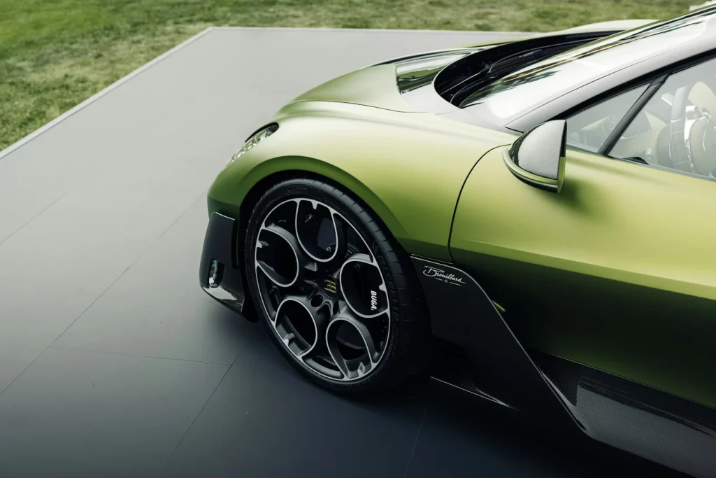 Brouillard, ¿quién dijo que Bugatti no podía ser más exclusivo? 1 Motor16 BUGATTI BROUILLARD SOLITAIRE 4 Motor16