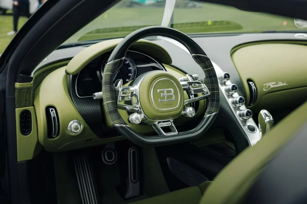 Brouillard, ¿quién dijo que Bugatti no podía ser más exclusivo? 2 Motor16 BUGATTI BROUILLARD SOLITAIRE 7 Motor16