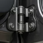 Alcampo tiene lo que necesitas para eliminar el ruido al abrir la puerta de tu coche. Cuesta menos de 6 euros
