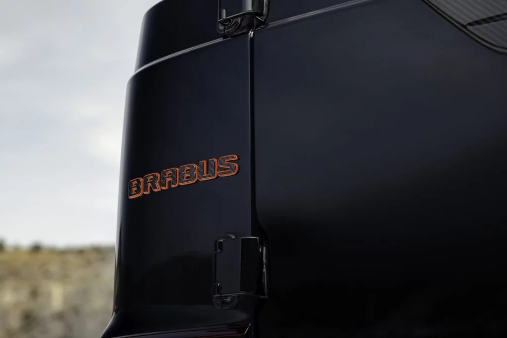 Brabus XLP 800 6x6 G 63 W 465 11 Motor16