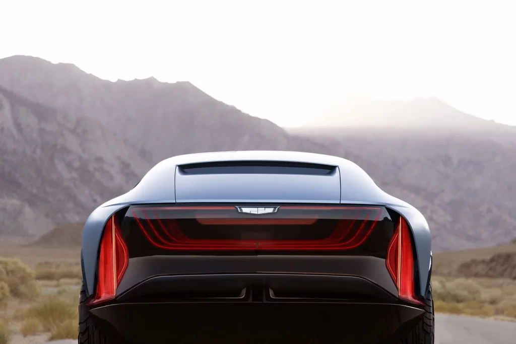 Cadillac Elevated Velocity: 'alas de gaviota', eléctrico y crossover de conducción autónoma 4 Motor16 CADILLAC ELEVATED VELOCITY CONCEPT 2 Motor16