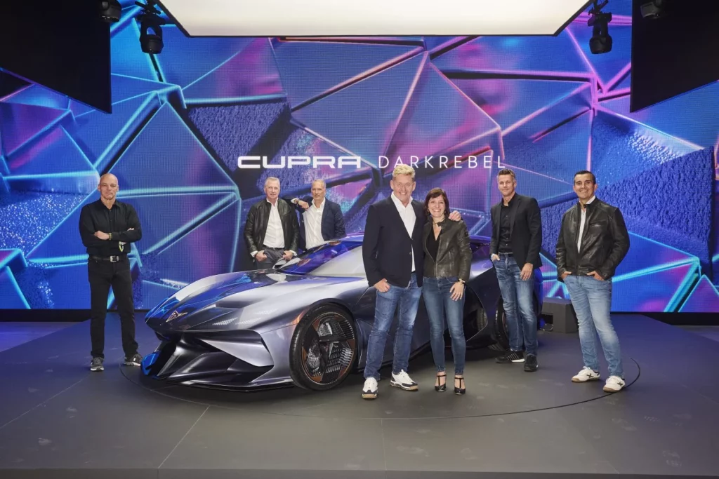 Primer vistazo al Tindaya y la filosofía 'No drivers, no CUPRA' 7 Motor16 CUPRA presenta al publico el DarkRebel concept car tras obtener los mejores resultados de ventas de su historia Motor16