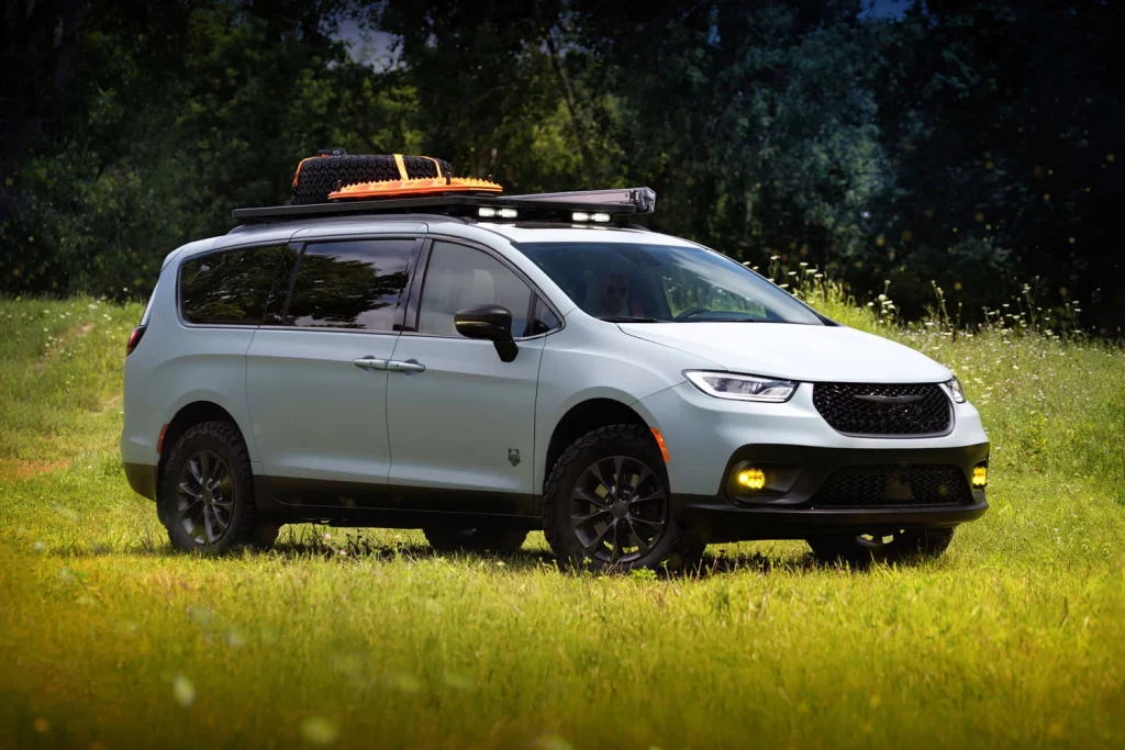 Chrysler Pacifica Grizzly Peak Concept 1 Motor16