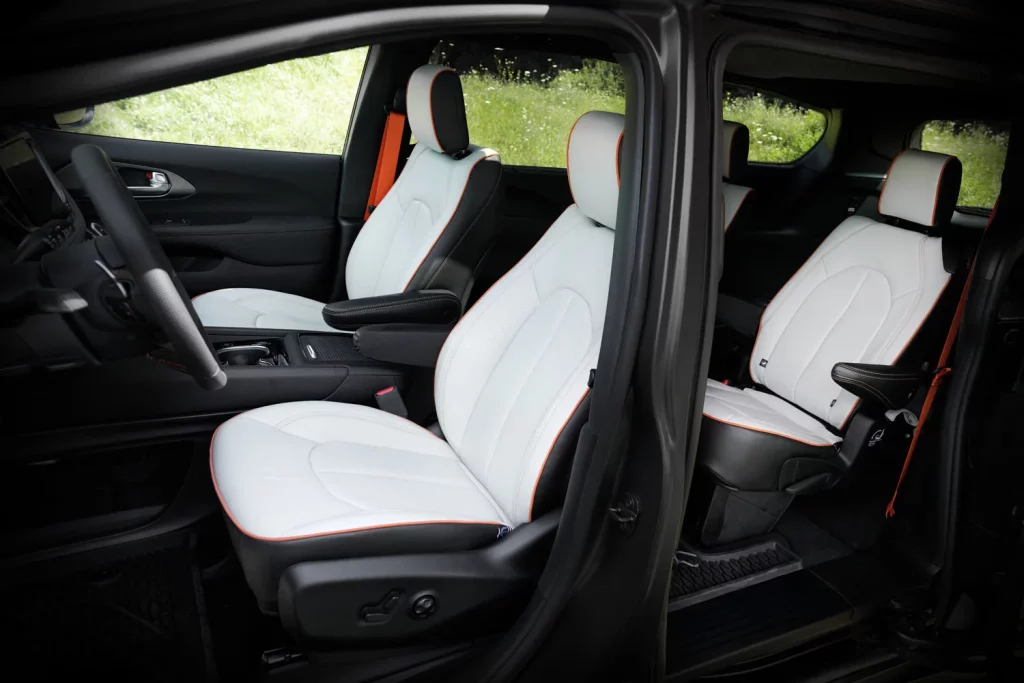 Chrysler Pacifica Grizzly Peak Concept 16 Motor16