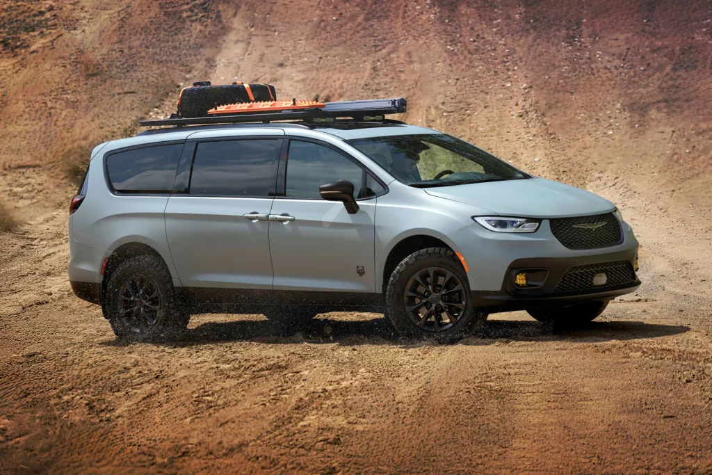 Chrysler Pacifica Grizzly Peak Concept 9 Motor16