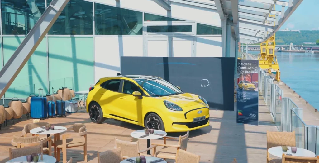 Ford Puma Gen-E: el SUV eléctrico que desafía lo imposible al subir hasta lo más alto de un edificio en Francia 2 Motor16 FORD PUMA 1 Motor16