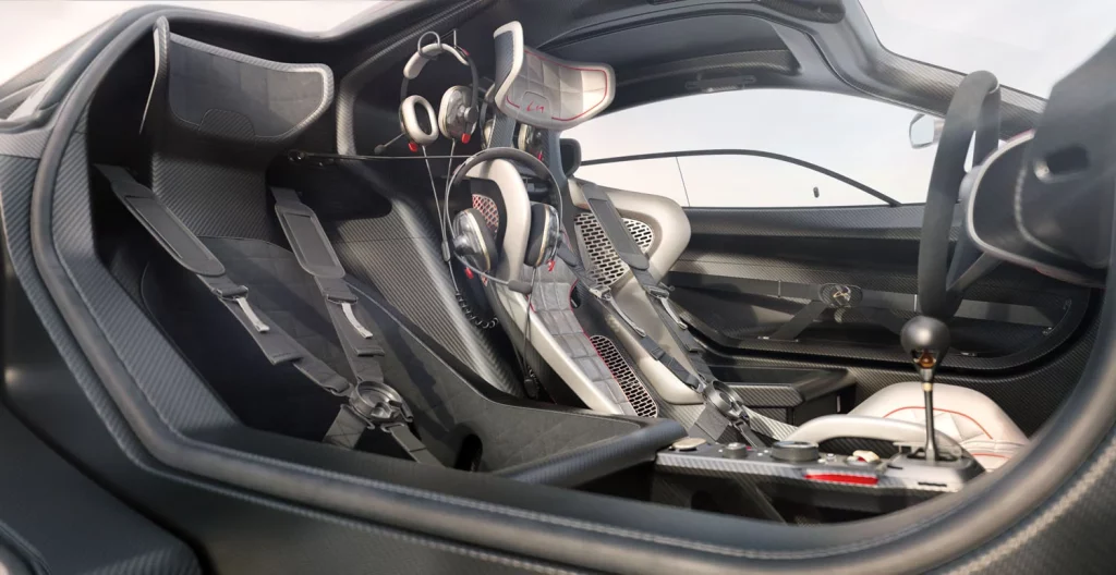 Gordon Murray Special Vehicles debuta con dos supercoches exclusivos inspirados en Le Mans 17 Motor16 GORDON MURRAY SPECIAL VEHICLES S1 LM13 Motor16