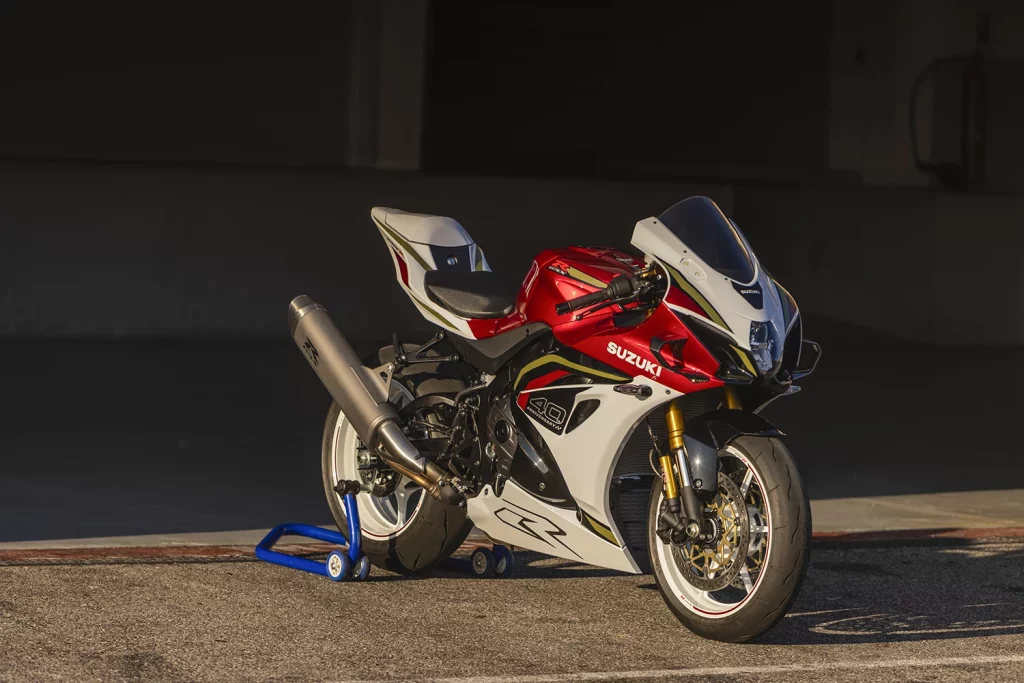 40 años de la Suzuki GSX-R, con GSX-R1000R como referencia entre las deportivas 27 Motor16 GSX R1000 8552 Motor16