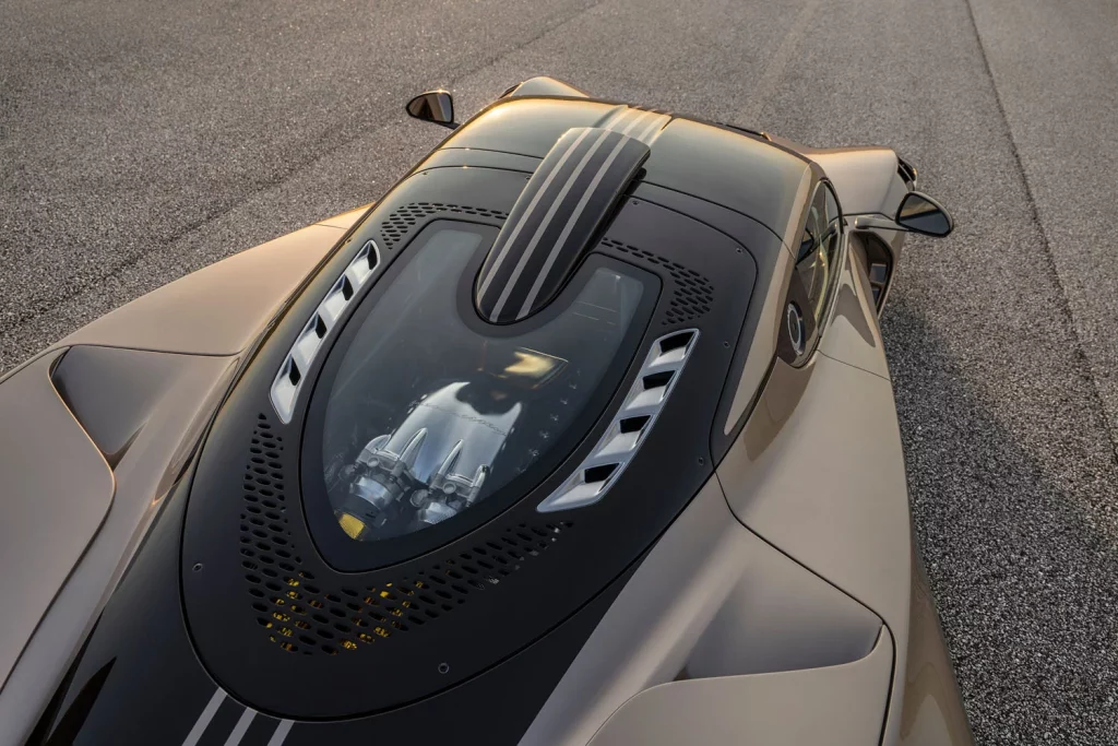Hennessey Venom F5 Revolution LF: no te creerás la potencia que tiene... 28 Motor16 Hennessey VenomF5 LF Manual.01 25 Motor16