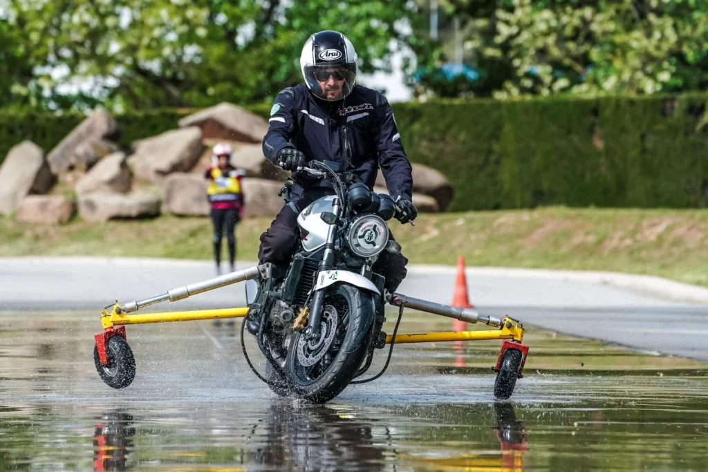 Honda Instituto de Seguridad HIS 6 Motor16