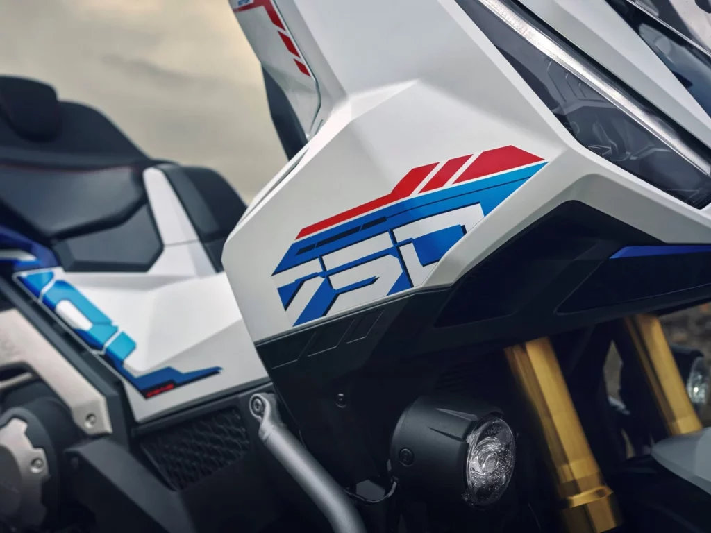 Honda X-ADV 2026: La moto para todo se renueva 18 Motor16 Honda X ADV 2026 14 Motor16