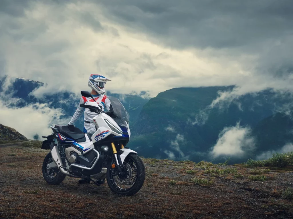 Honda X-ADV 2026: La moto para todo se renueva 19 Motor16 Honda X ADV 2026 15 Motor16