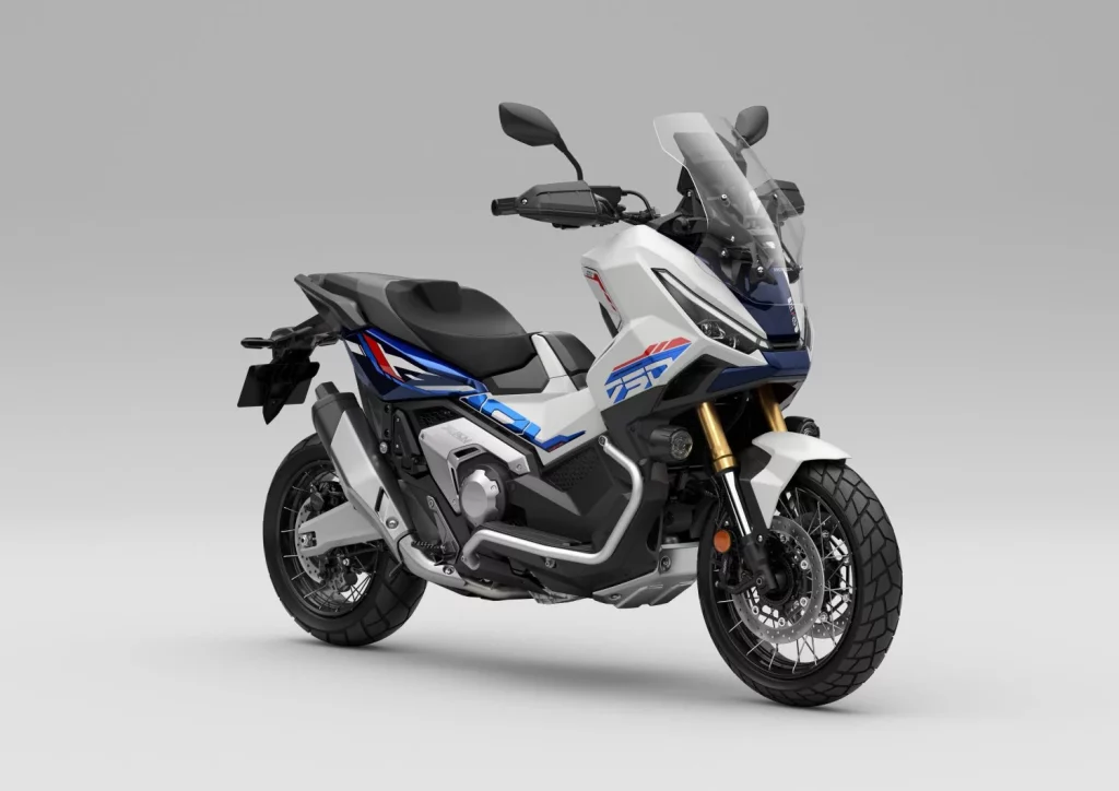 Honda X-ADV 2026: La moto para todo se renueva 33 Motor16 Honda X ADV 2026 33 Motor16