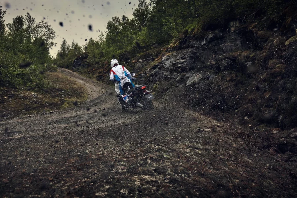 Honda X-ADV 2026: La moto para todo se renueva 11 Motor16 Honda X ADV 2026 7 Motor16