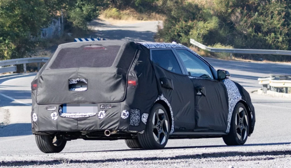 Fotos espía del Hyundai i20, el gran 'tapado' del segmento B 16 Motor16 Hyundai i20 2026 14 Motor16