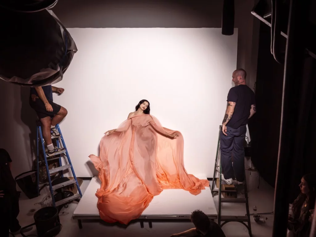 Irina Shayk 2026 calendario pirelli17 Motor16