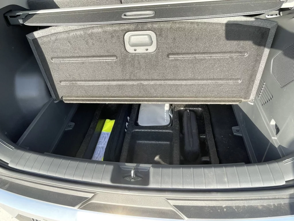 Kia EV3: el SUV eléctrico que puede ser el coche único de la casa 29 Motor16 KIA EV3 24 Motor16