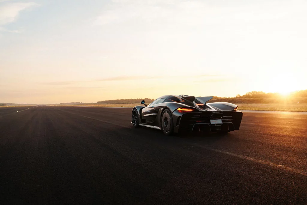 KOENIGSEGG JESKO RECORD 0 400 0 3 Motor16