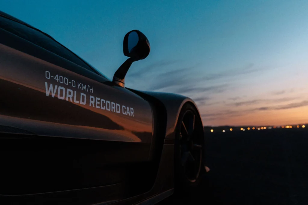 KOENIGSEGG JESKO RECORD 0 400 0 8 Motor16