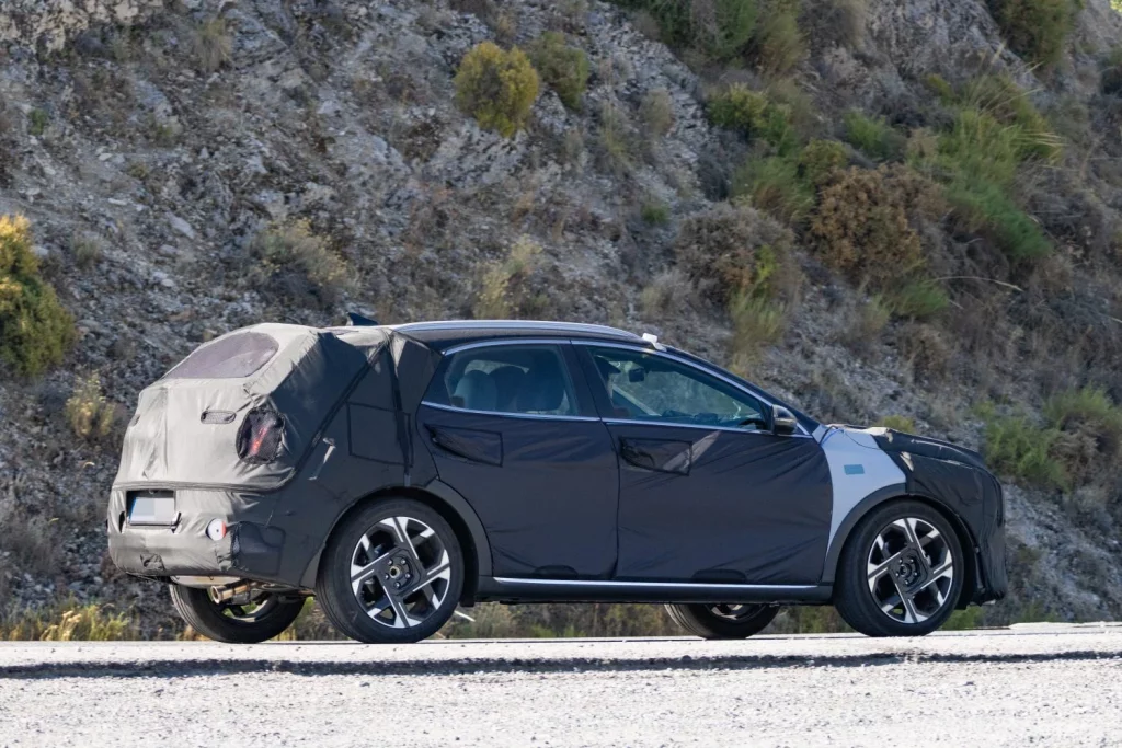 El Kia XCeed 2026 seguirá vivo unos años más 2 Motor16 Kia XCeed 2026 (8)