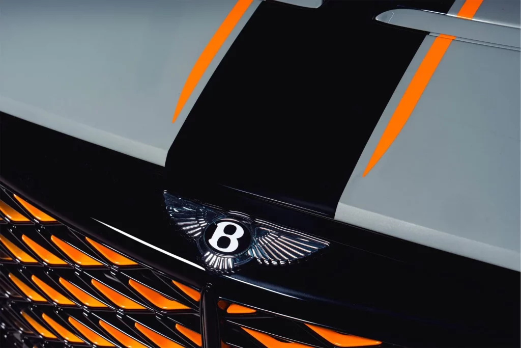 Este Bentley Batur de Mulliner cuenta con interior “One plus One” y un W12 biturbo de 740 CV