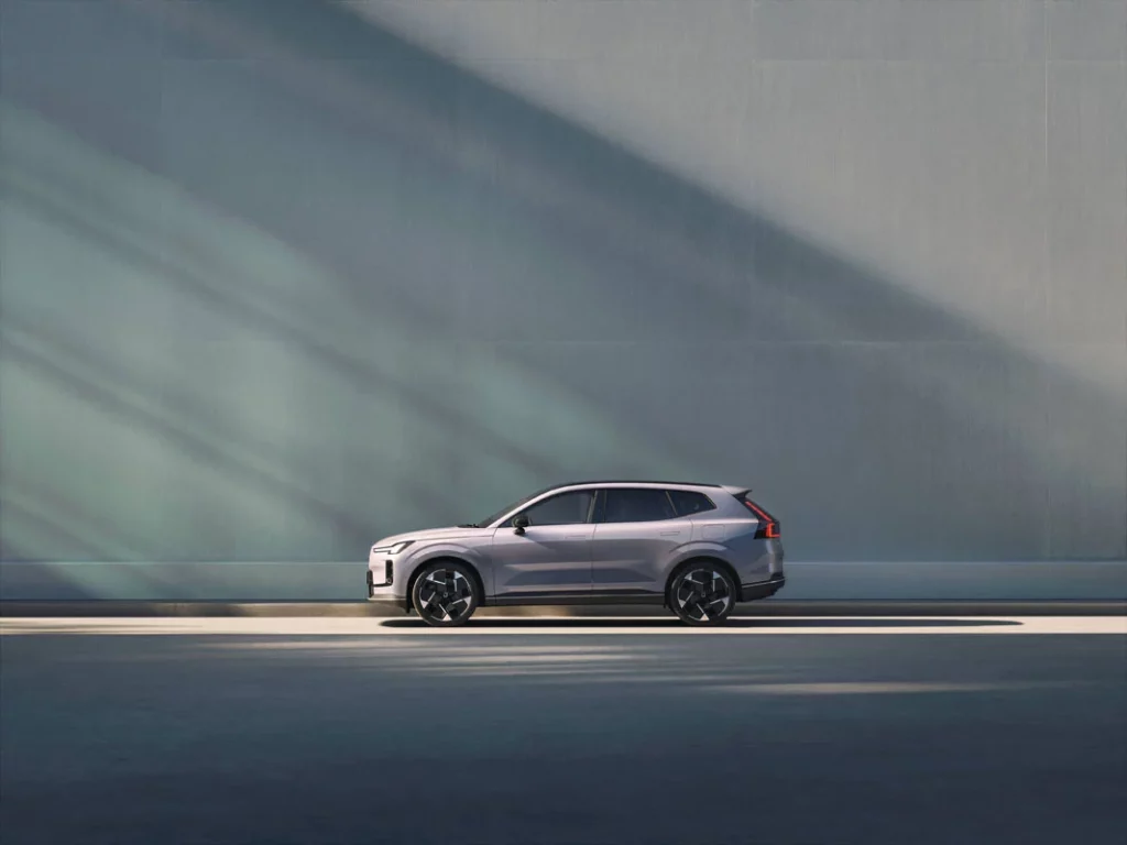 El nuevo Volvo XC70 híbrido enchufable cambia las reglas de la autonomía eléctrica 20 Motor16 NUEVO VOLVO XC70 16 Motor16