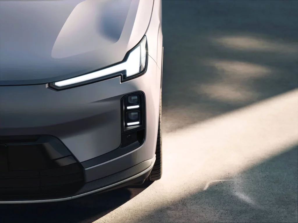 El nuevo Volvo XC70 híbrido enchufable cambia las reglas de la autonomía eléctrica 30 Motor16 NUEVO VOLVO XC70 26 Motor16