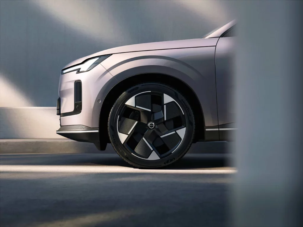 El nuevo Volvo XC70 híbrido enchufable cambia las reglas de la autonomía eléctrica 32 Motor16 NUEVO VOLVO XC70 28 Motor16