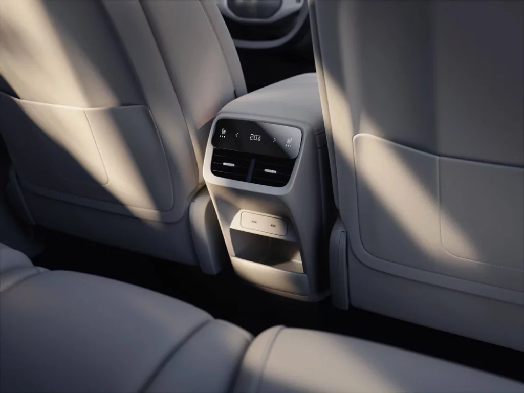 El nuevo Volvo XC70 híbrido enchufable cambia las reglas de la autonomía eléctrica 46 Motor16 NUEVO VOLVO XC70 42 Motor16