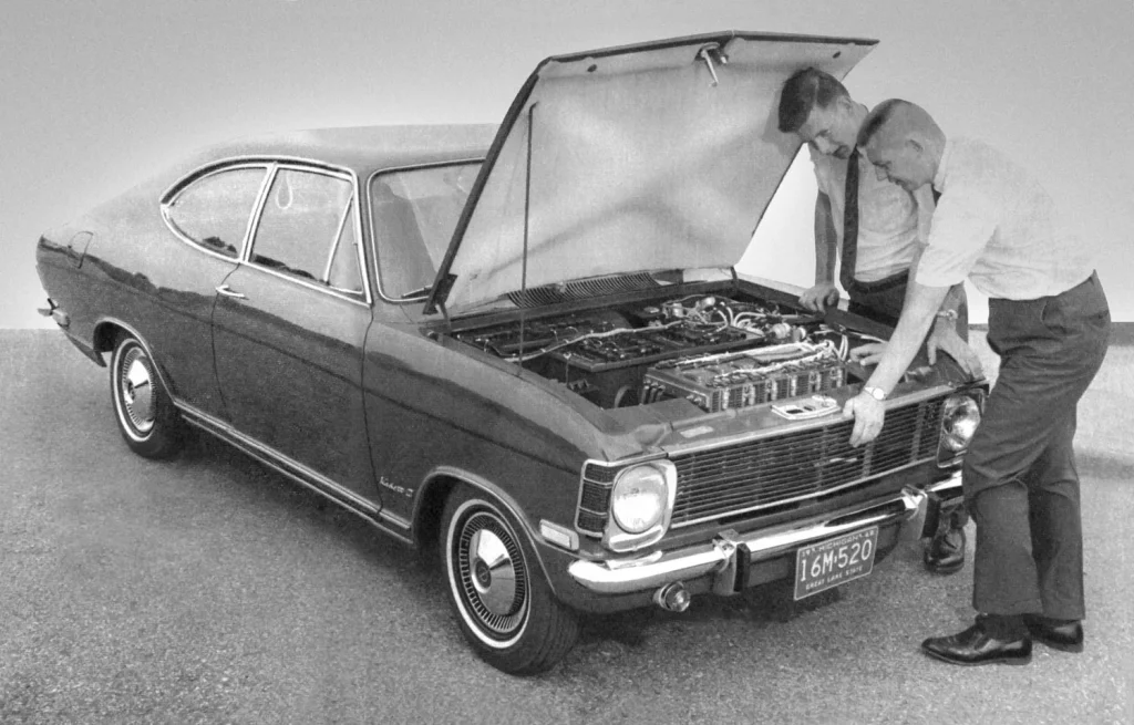 Opel celebra los 60 años del Kadett B, el compacto que abrió las puertas del éxito al Astra 6 Motor16 Opel Kadett BStir LecI Motor16